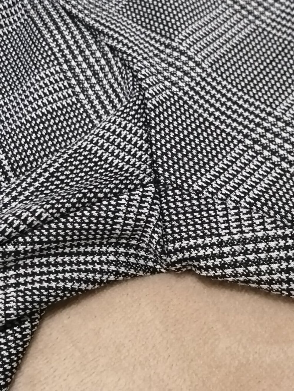 Guess Glen Plaid Trousers with Burgundy/White Stripe - Picture 5 of 8